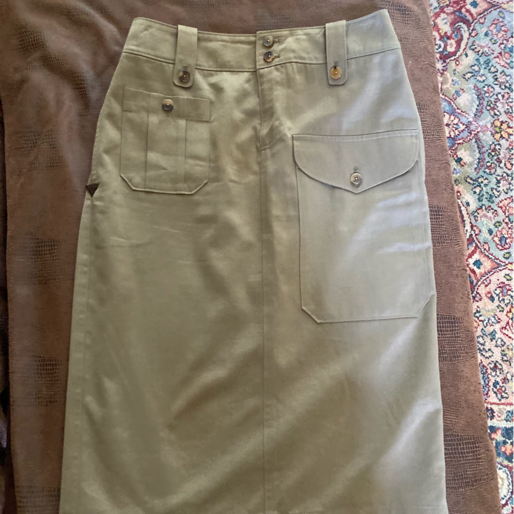 Ralph Lauren size 4 khaki / tan skirt in EUC